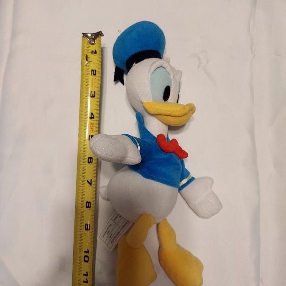 Disney Plush Donald Duck Toy. Soft. - Picture 3 of 6